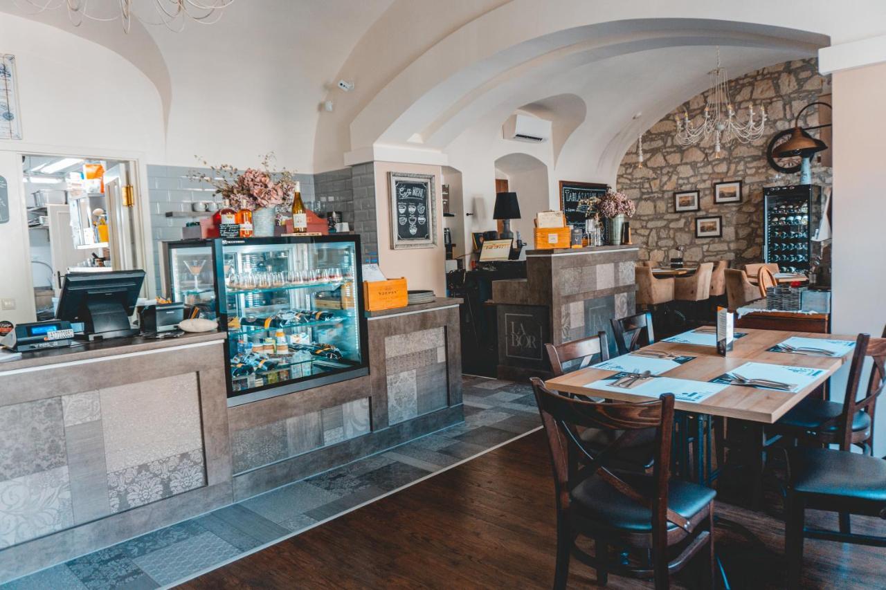Labor Kvartely Hotel Tokaj Luaran gambar
